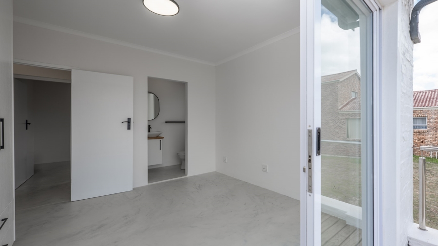 To Let 2 Bedroom Property for Rent in Agulhas Western Cape